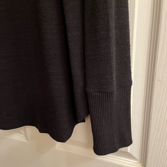 RAFAELLA~BLACK OFF THE SHOULDER~ BLOUSE~LG - Picture 5 of 11